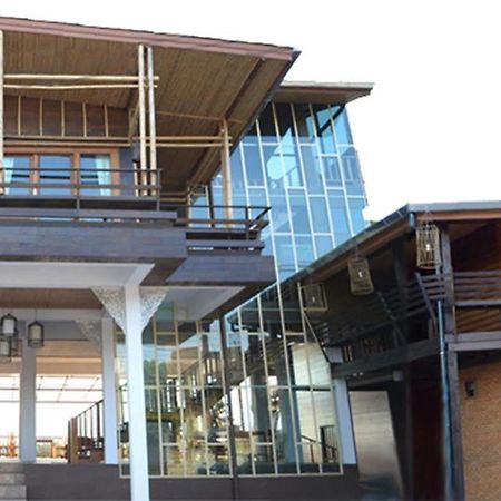 River Bank Resort Mae Sariang Eksteriør billede