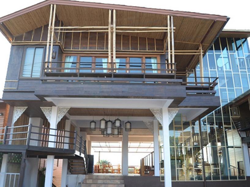 River Bank Resort Mae Sariang Eksteriør billede